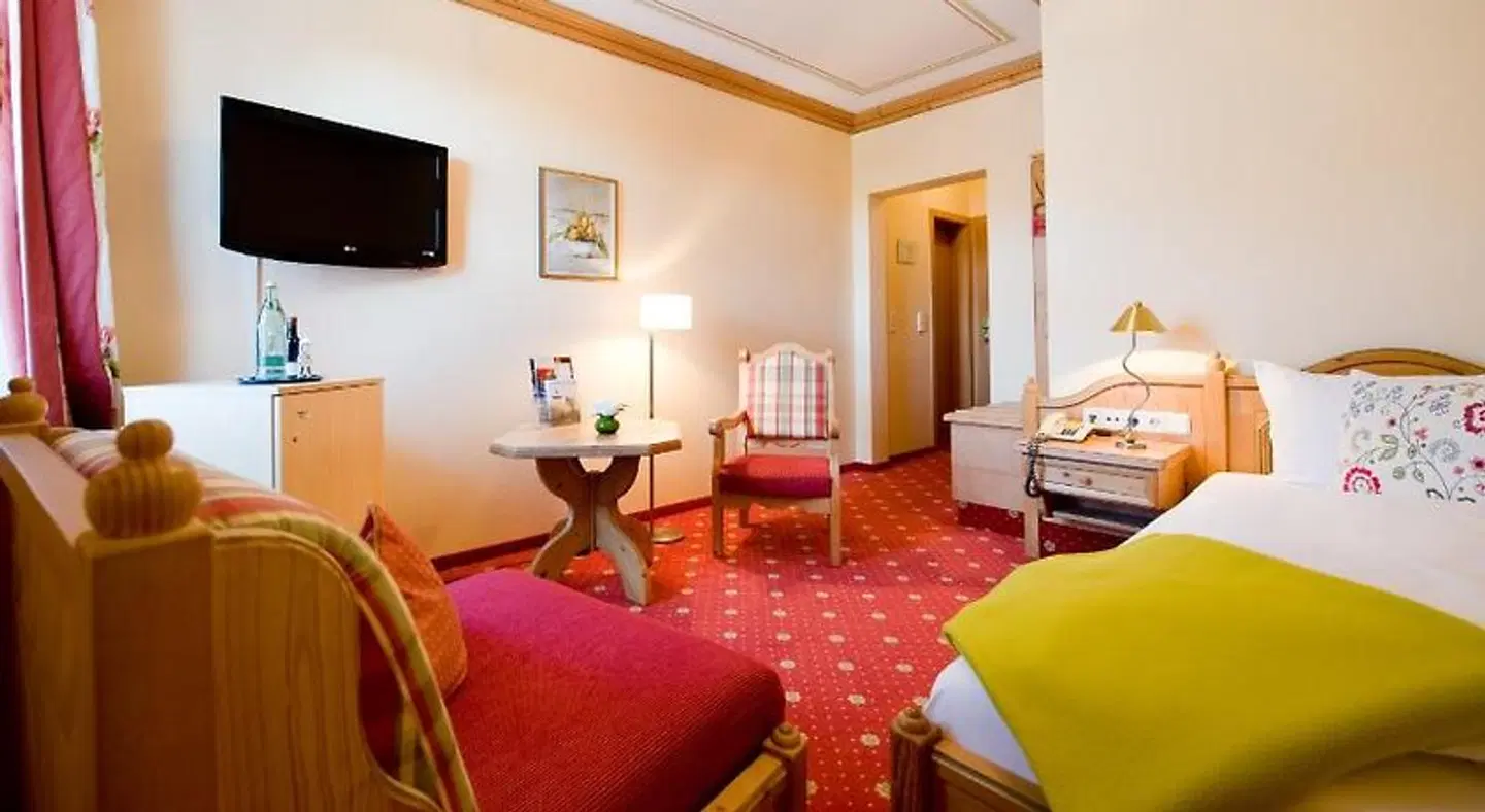 Knippschild ROOM_EXAMPLE