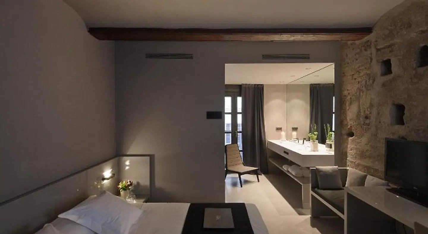 Caro Hotel ROOM_EXAMPLE