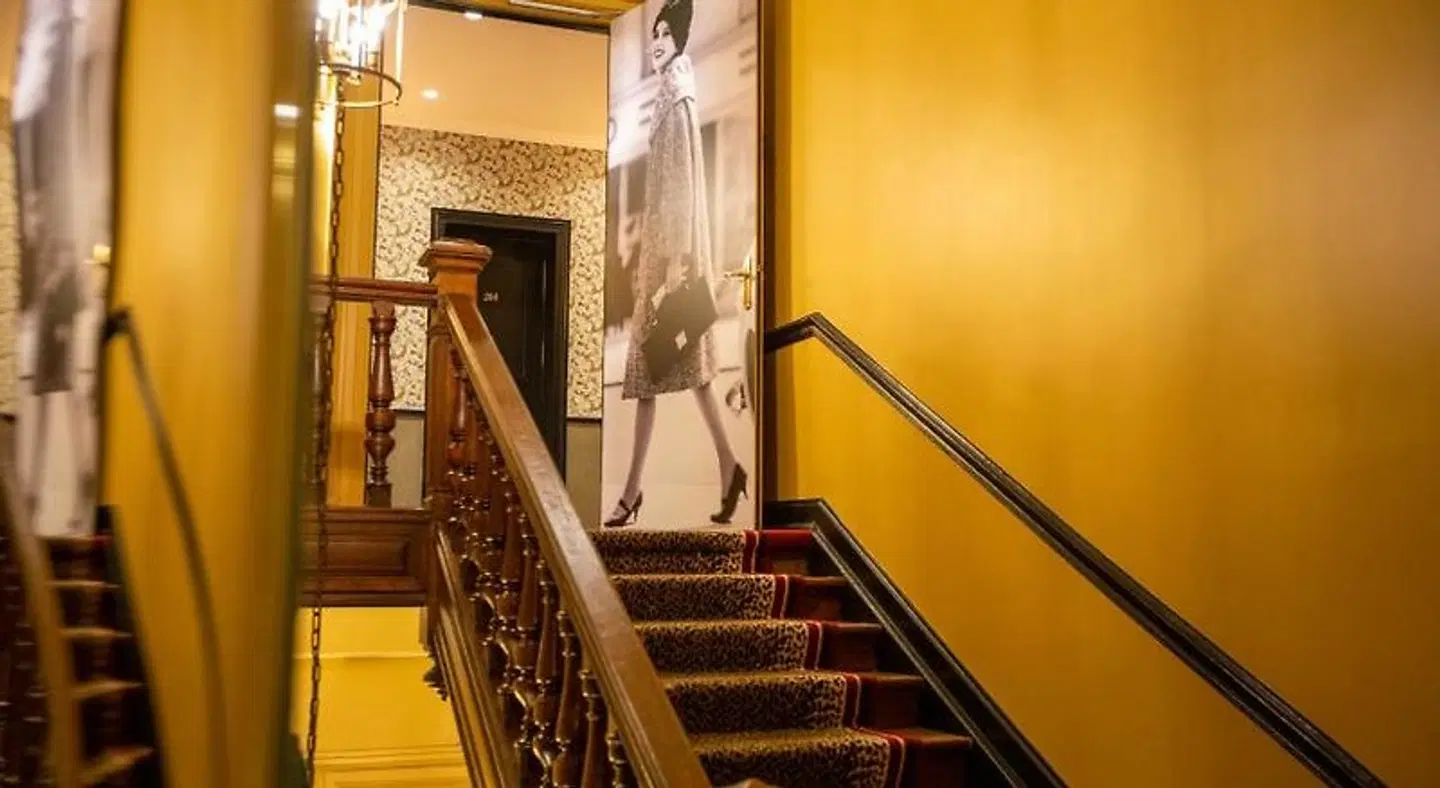 Hôtel West-End SPORTS_AND_LEISURE