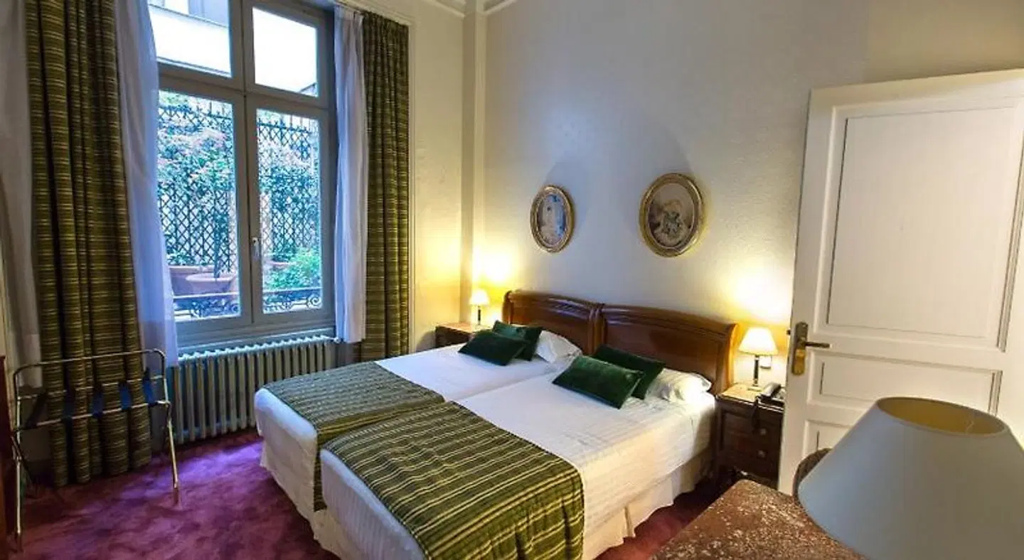 Langlois ROOM_EXAMPLE