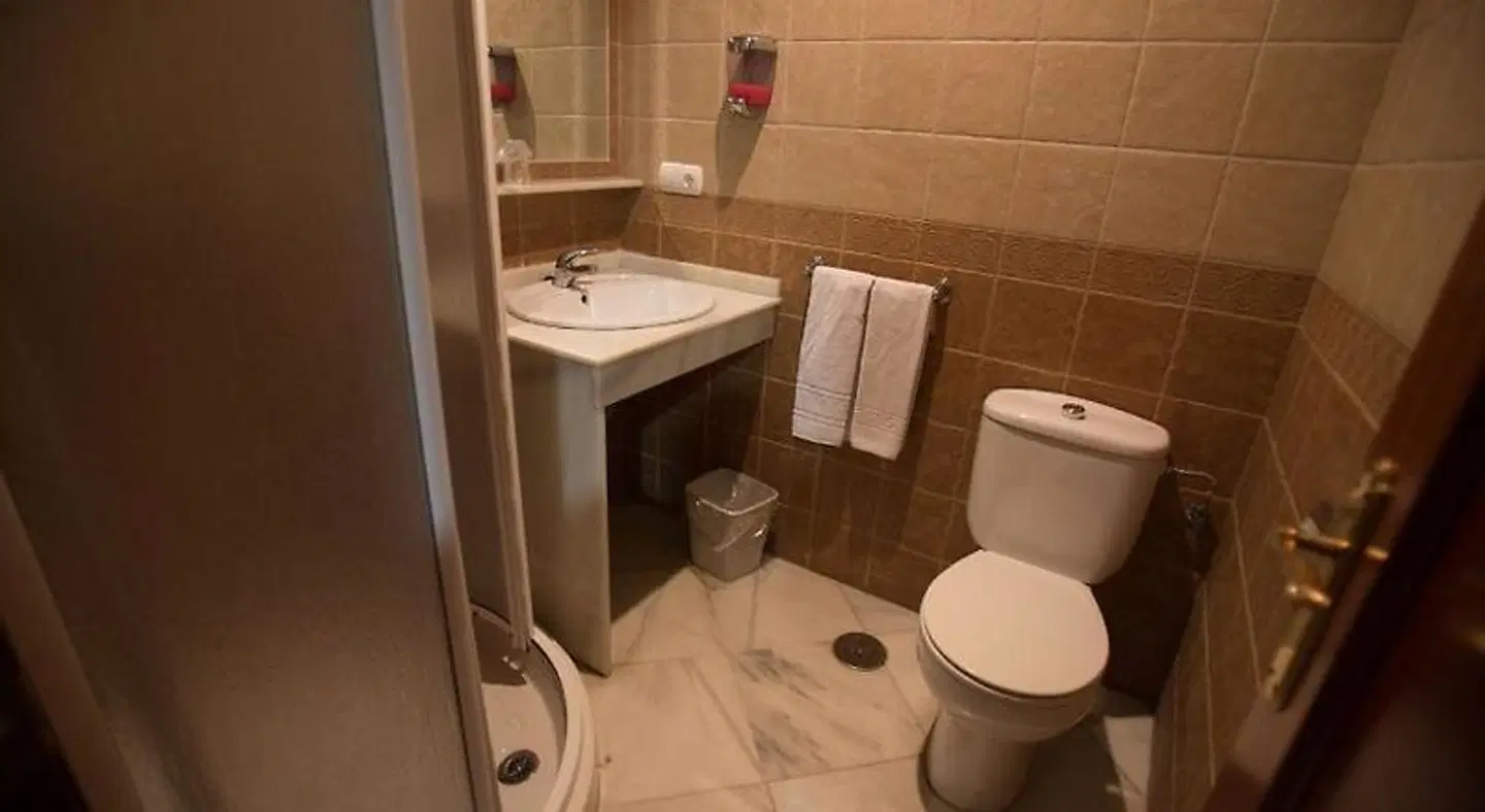 Quitagolpe Badezimmer