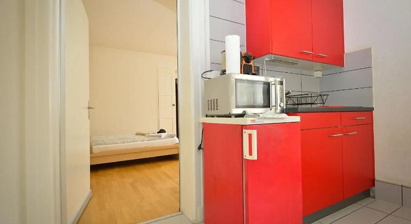 Garden Studio Apartment Zürichberg Badezimmer