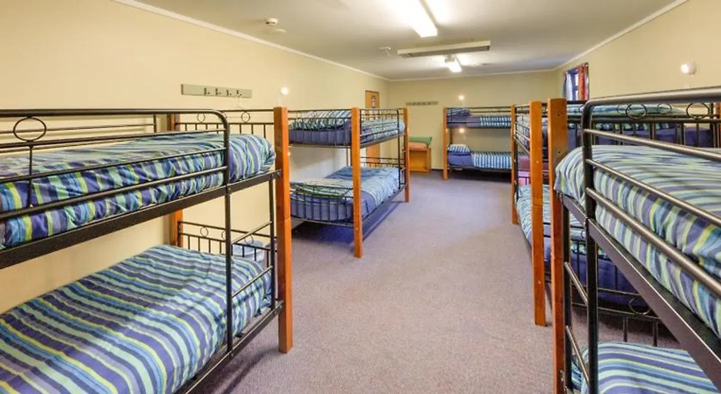 YHA Franz Josef LOUNGE_LOBBY