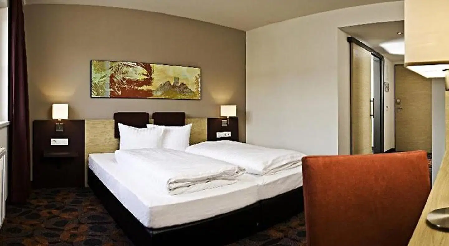 Lindner Nürburgring Motorsport Hotel ROOM_EXAMPLE