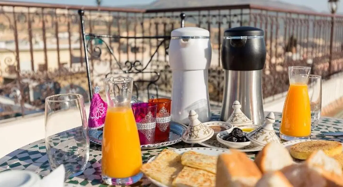 Le Grand Alcazar SPORTS_AND_LEISURE