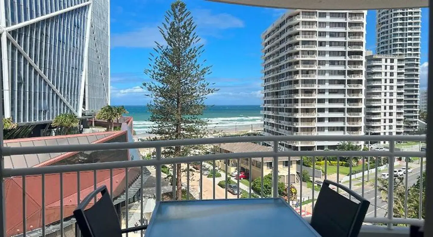 Wharf Boutique Apartments Terrasse