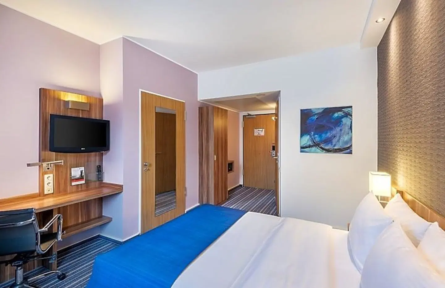 Premier Inn Essen City Limbecker Platz Hotel ROOM_EXAMPLE