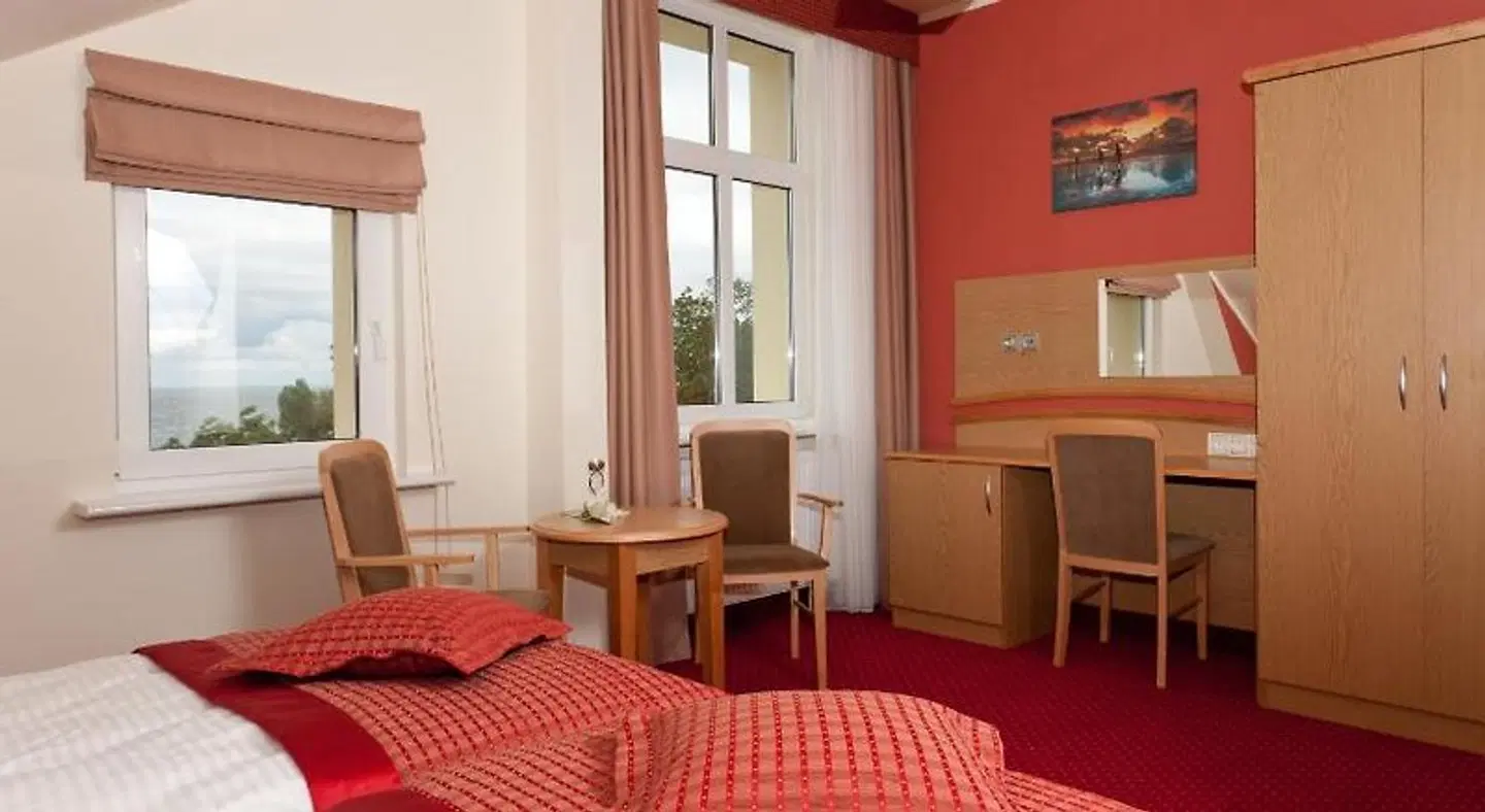 DW California ROOM_EXAMPLE