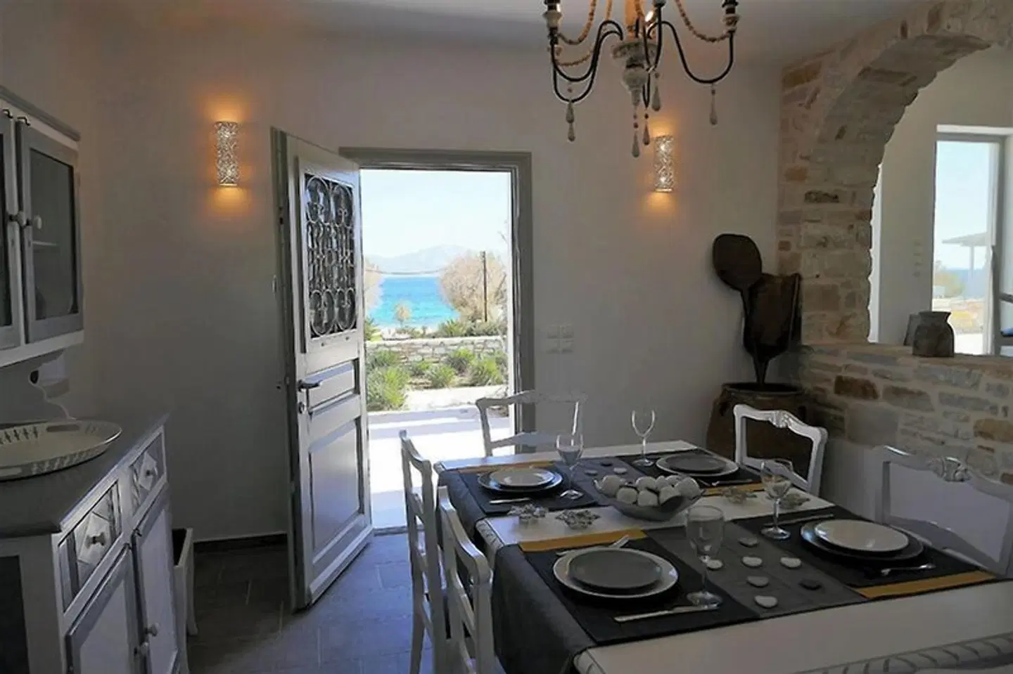 Afroditi Studios Restaurant