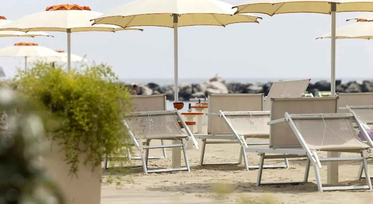 Castellucci Strand
