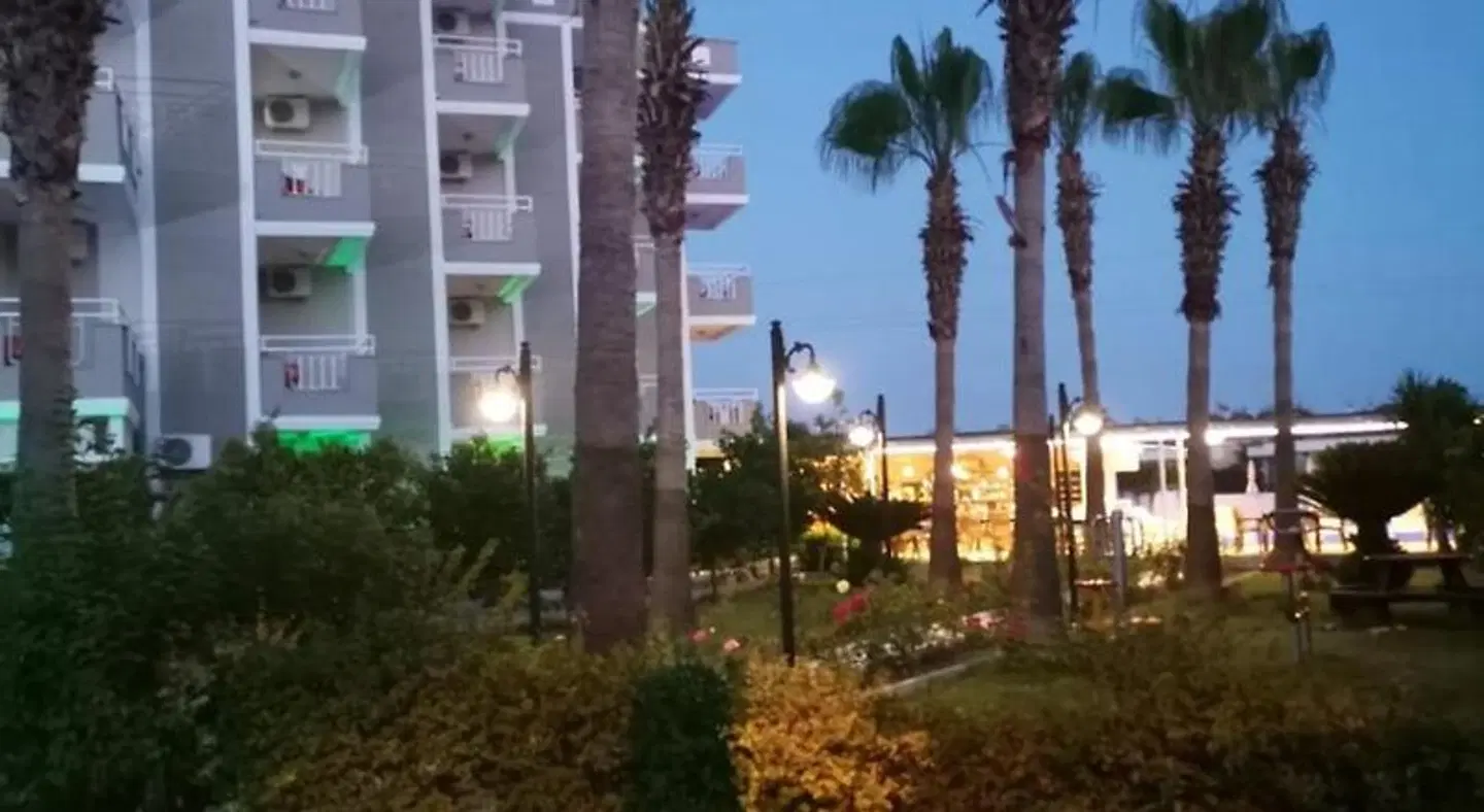 Ozgurhan Hotel EXTERIOR