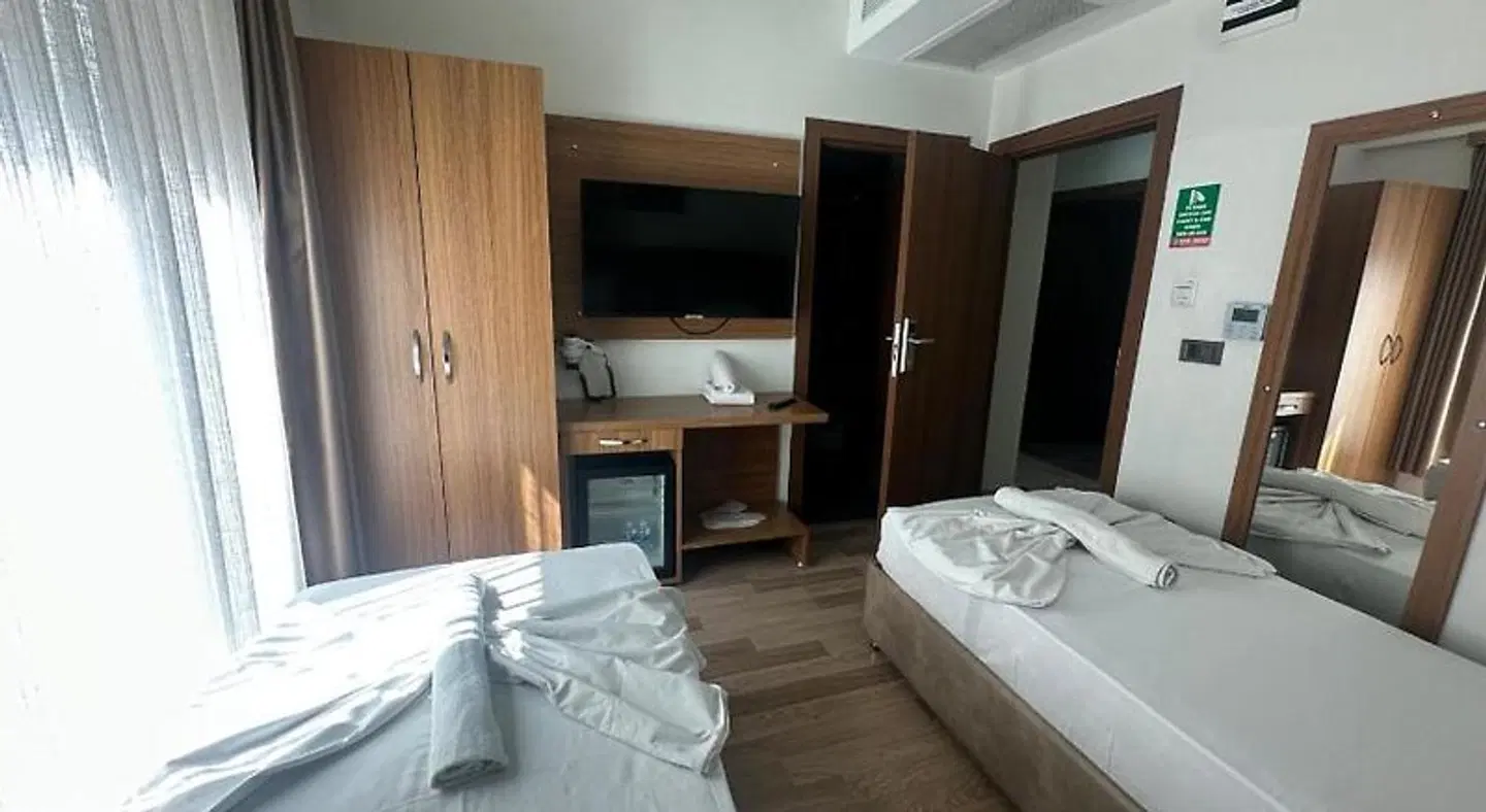 Hotel La SERA Badezimmer