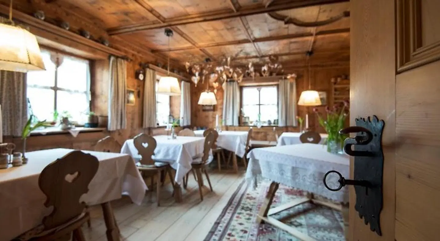 Charmehotel Uhrerhof - Deur Restaurant