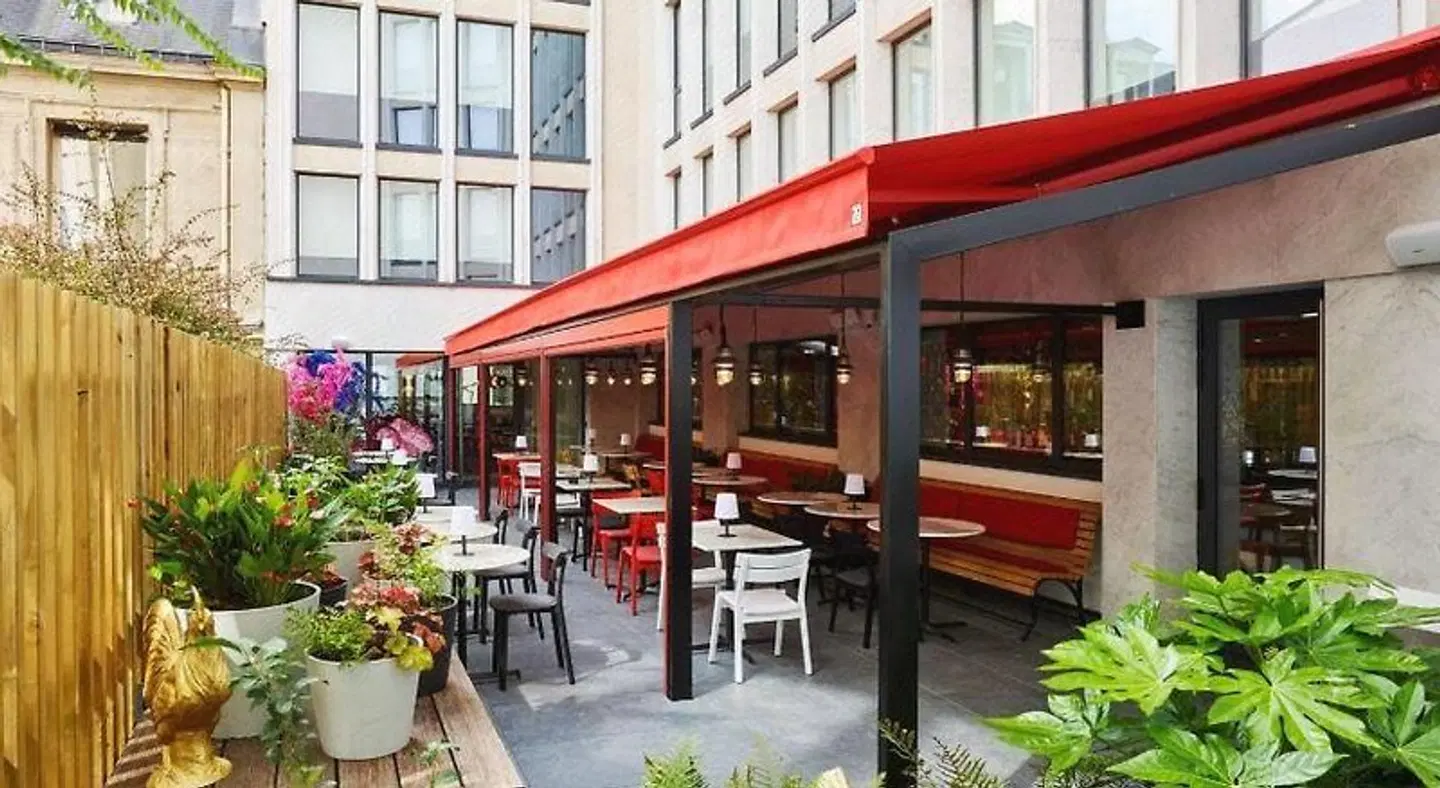 citizenM Paris Champs-Élysées Bar