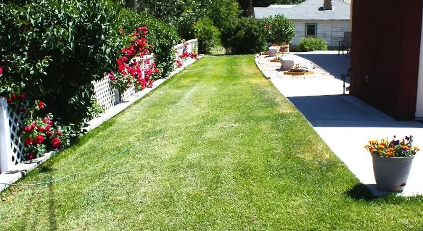 Bybee's Steppingstone Motel Garten