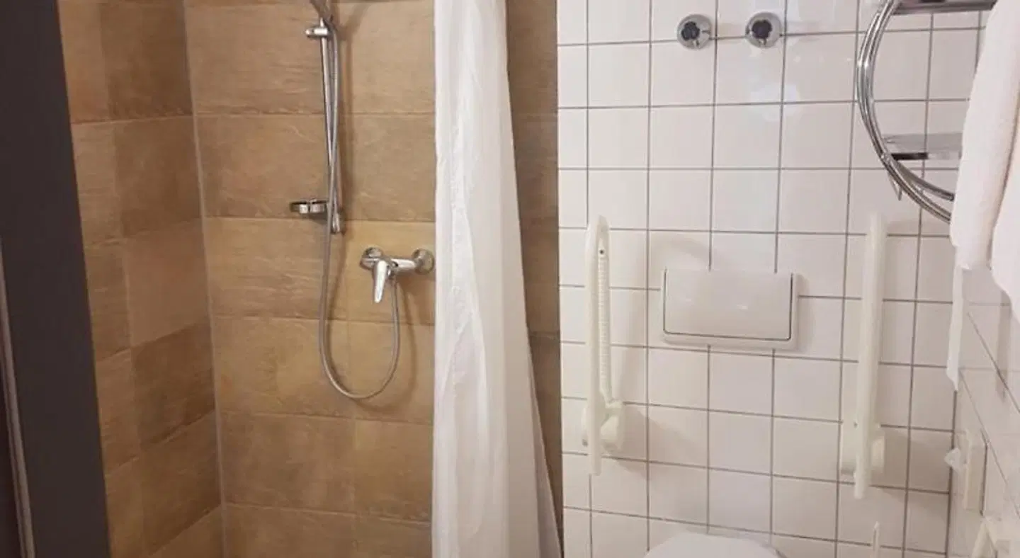 Hotel & Café Ritter von Böhl Badezimmer