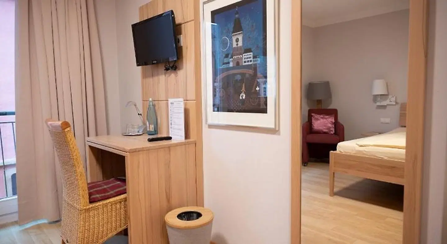 Hotel & Café Ritter von Böhl ROOM_EXAMPLE