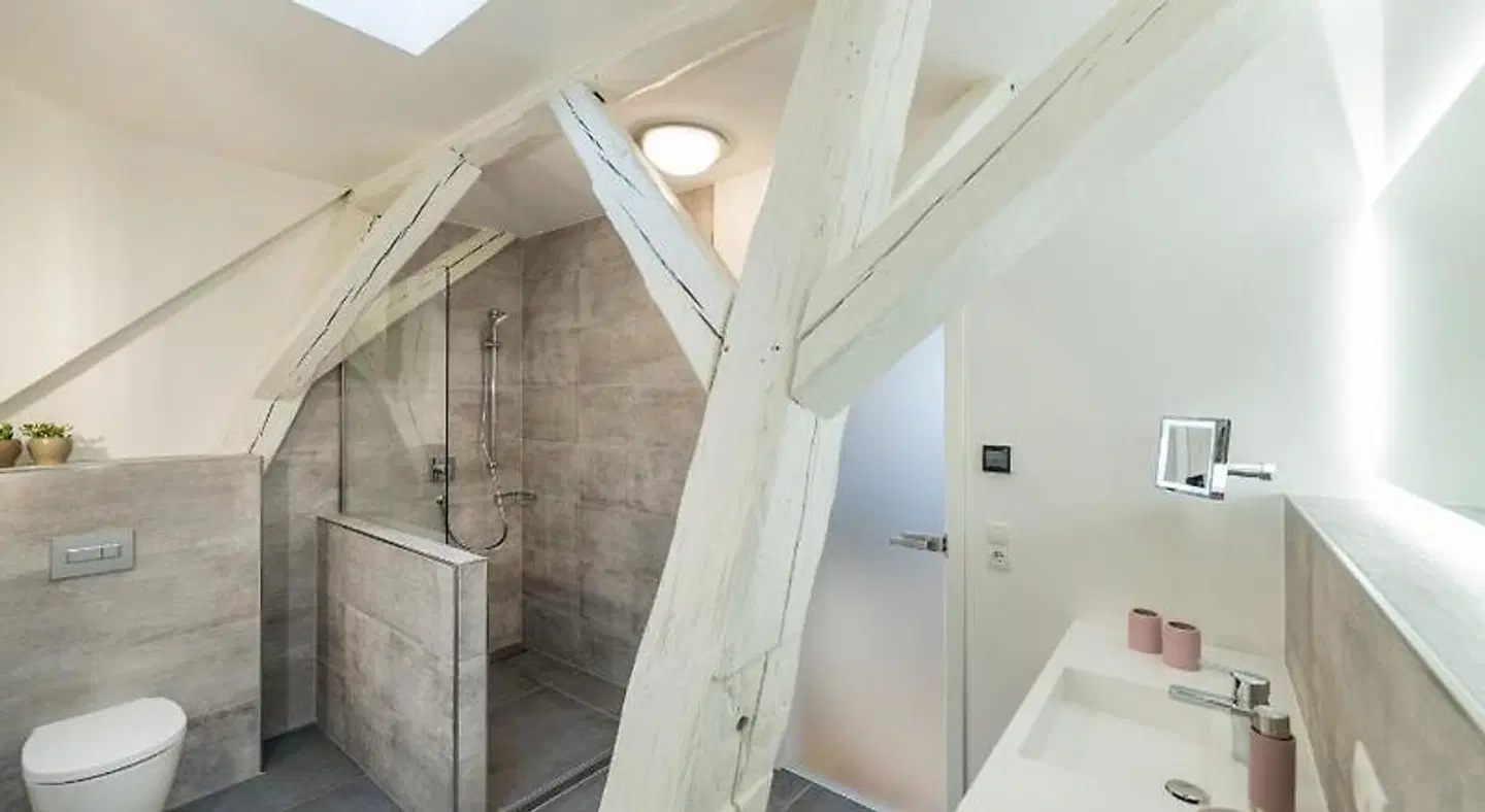 Villa von Boyneburgk Badezimmer