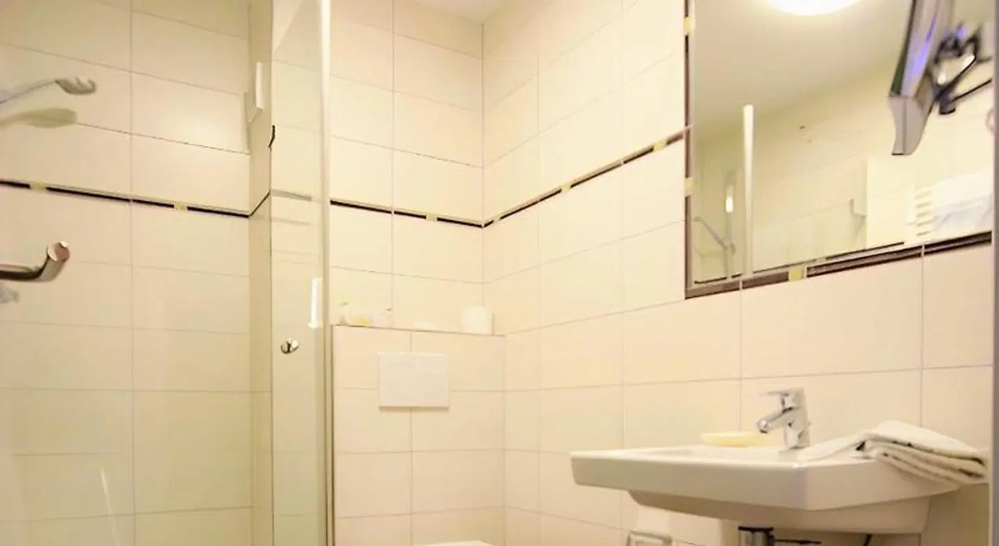 Schneider am Maar Badezimmer