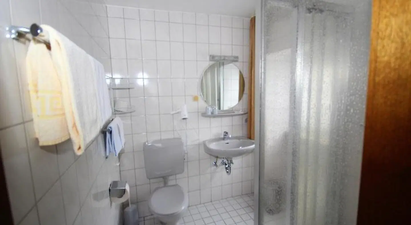 Haus Burg Metternich Badezimmer