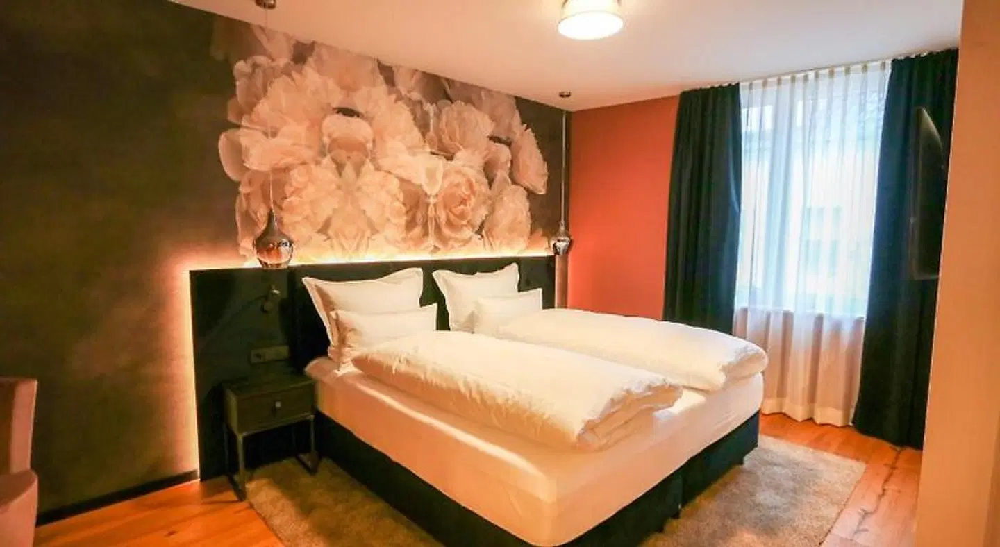 Boutiquehotel Burg Adenbach & Alter Weinbau ROOM_EXAMPLE