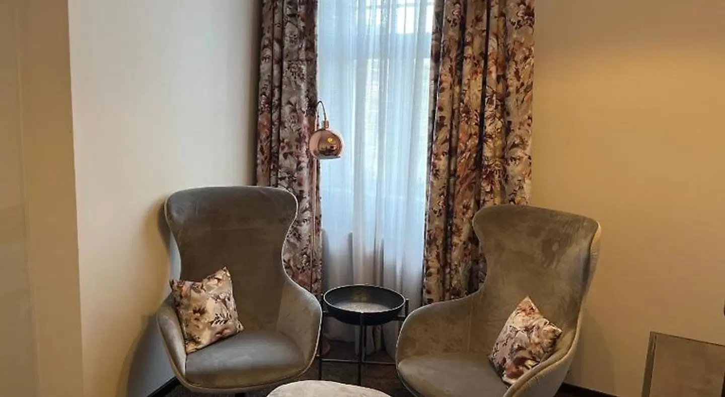 Boutiquehotel Burg Adenbach & Alter Weinbau ROOM_EXAMPLE