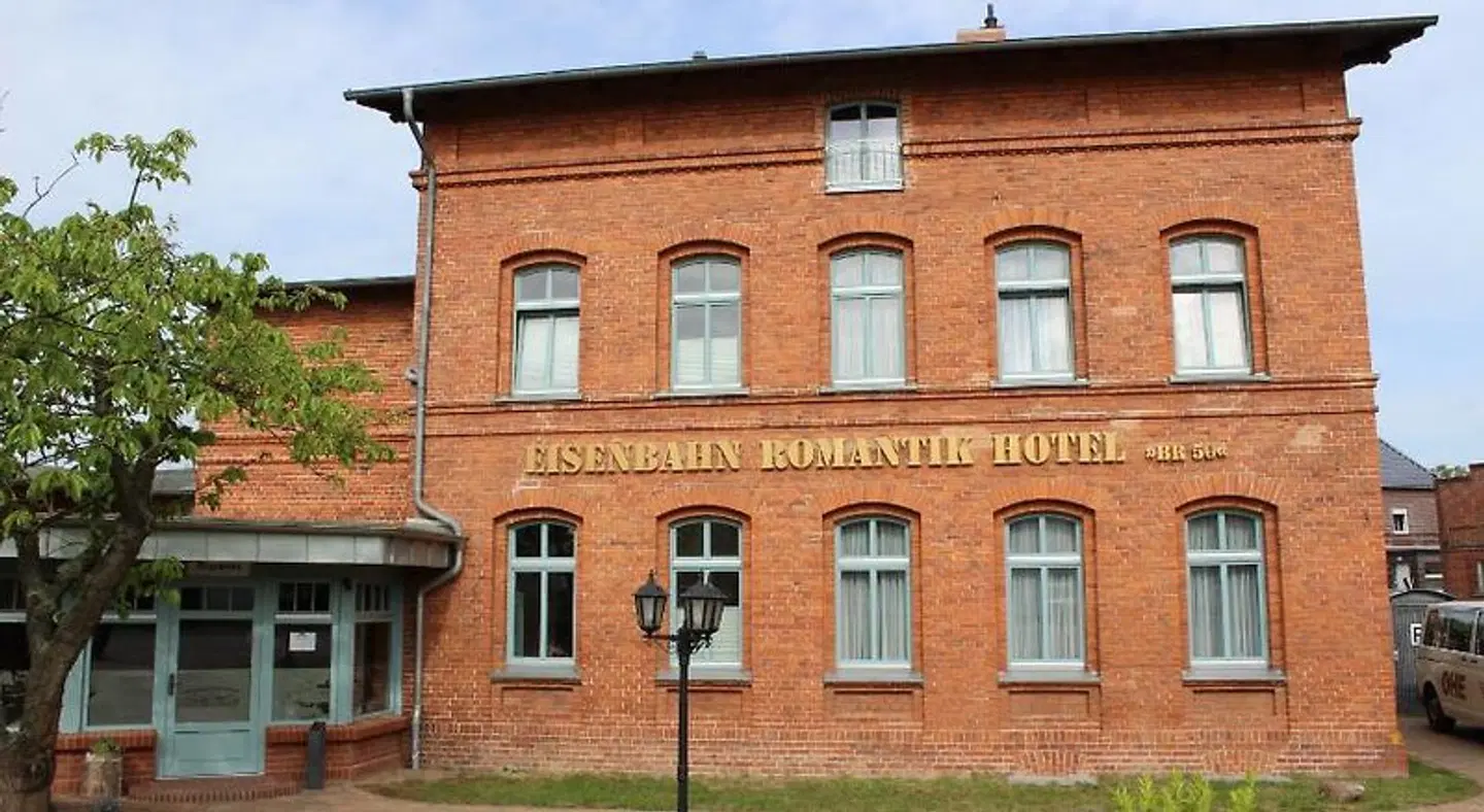 Eisenbahnromantik Hotel EXTERIOR