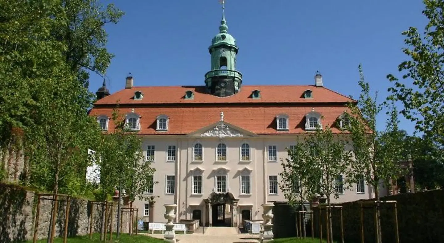 Schlossgasthaus Lichtenwalde EXTERIOR