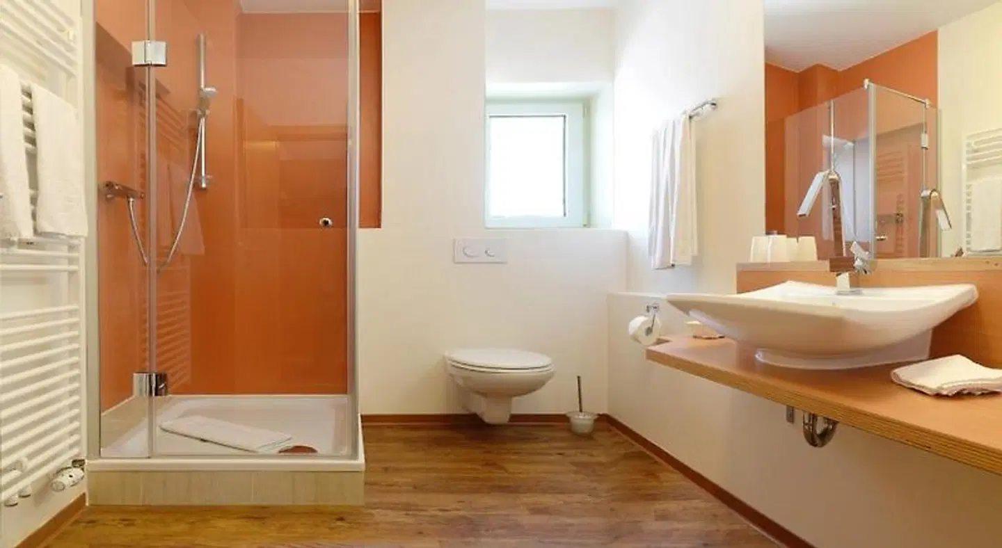 Hotel Bayerisch Meran Badezimmer