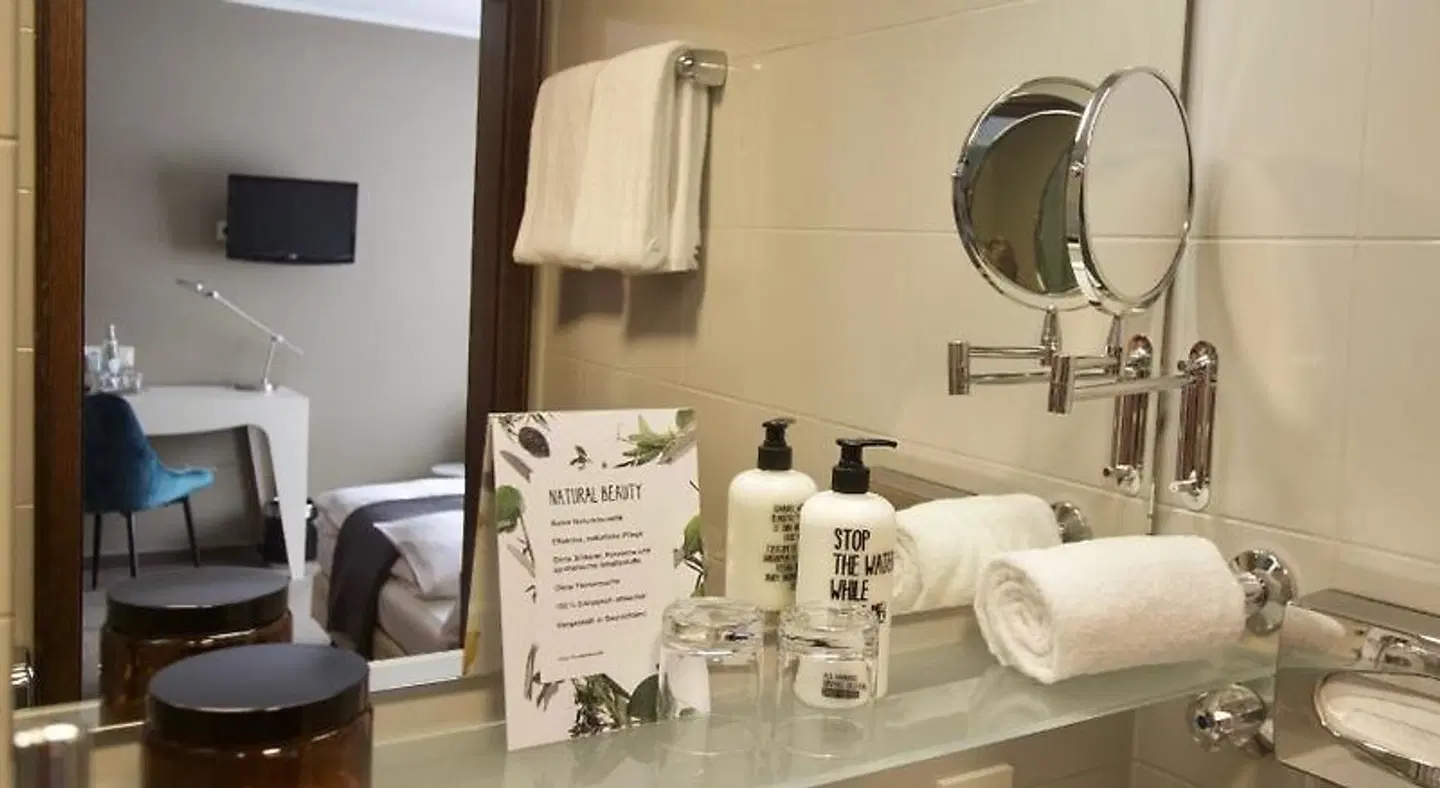 Hotel Tari Konferenz