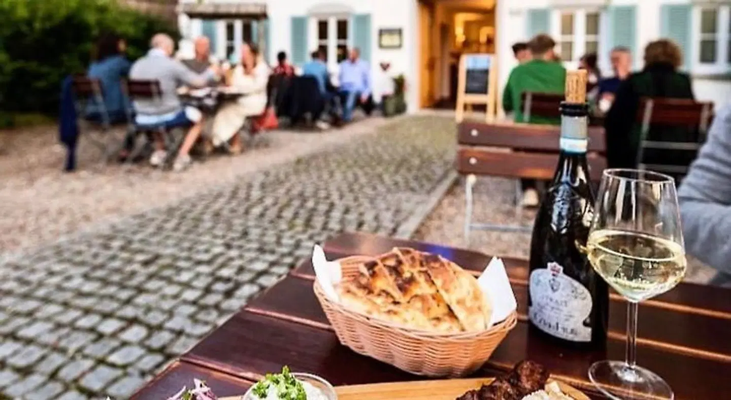 Mara Restaurant & Hotel LOUNGE_LOBBY