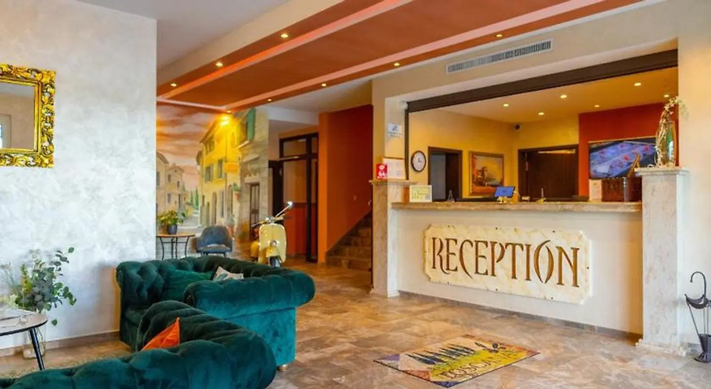 Hotel La Toscana LOUNGE_LOBBY