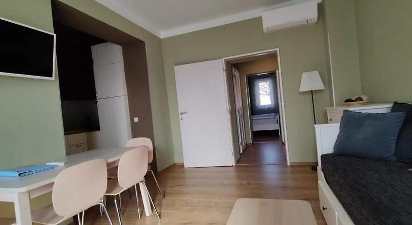 Sabines Apartments ROOM_EXAMPLE