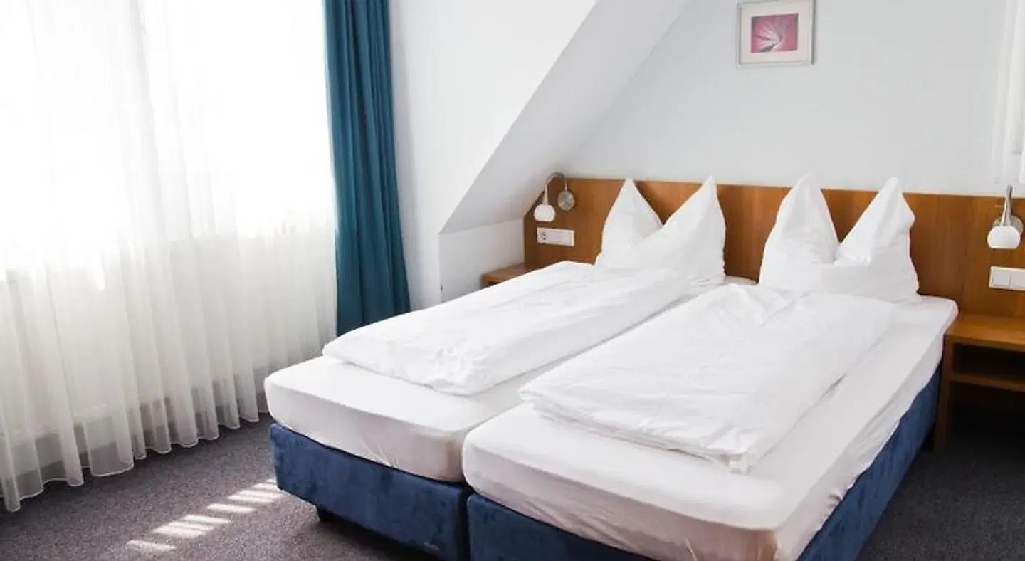 Zur Kurve ROOM_EXAMPLE