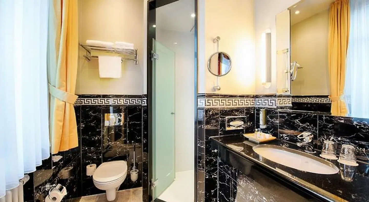 Villa Geyerswörth Badezimmer