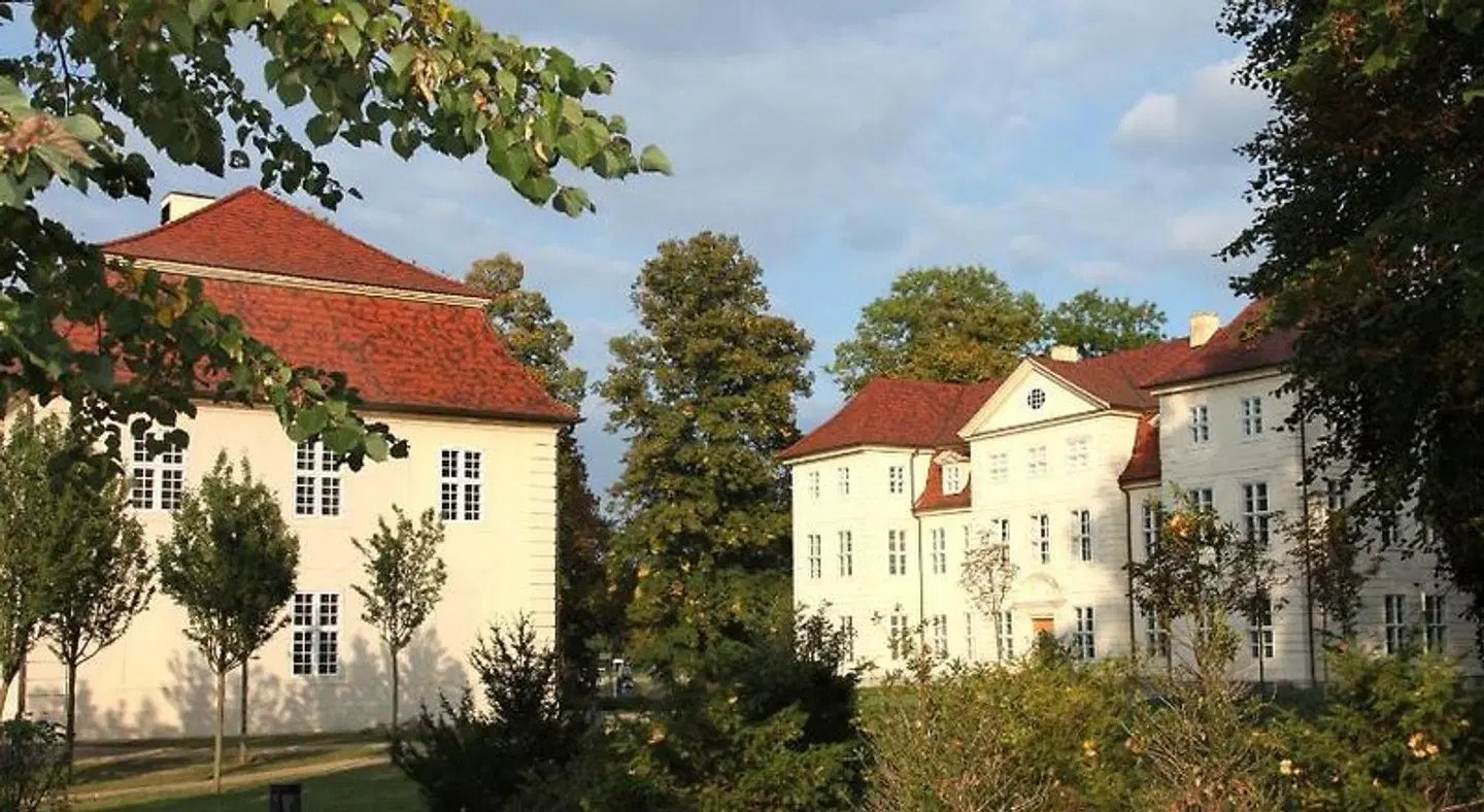 Alte Schlossbrauerei EXTERIOR