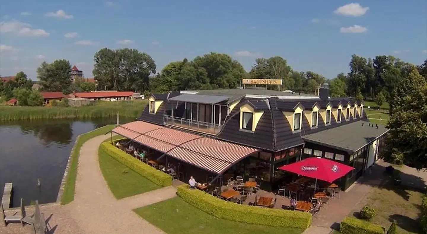 Bootshaus Neustrelitz EXTERIOR
