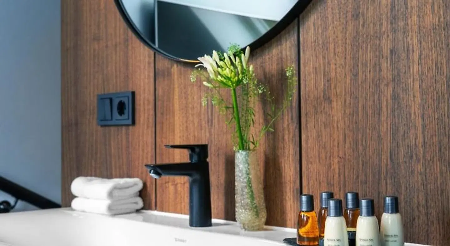 The Roebbek HEALTH_BEAUTY