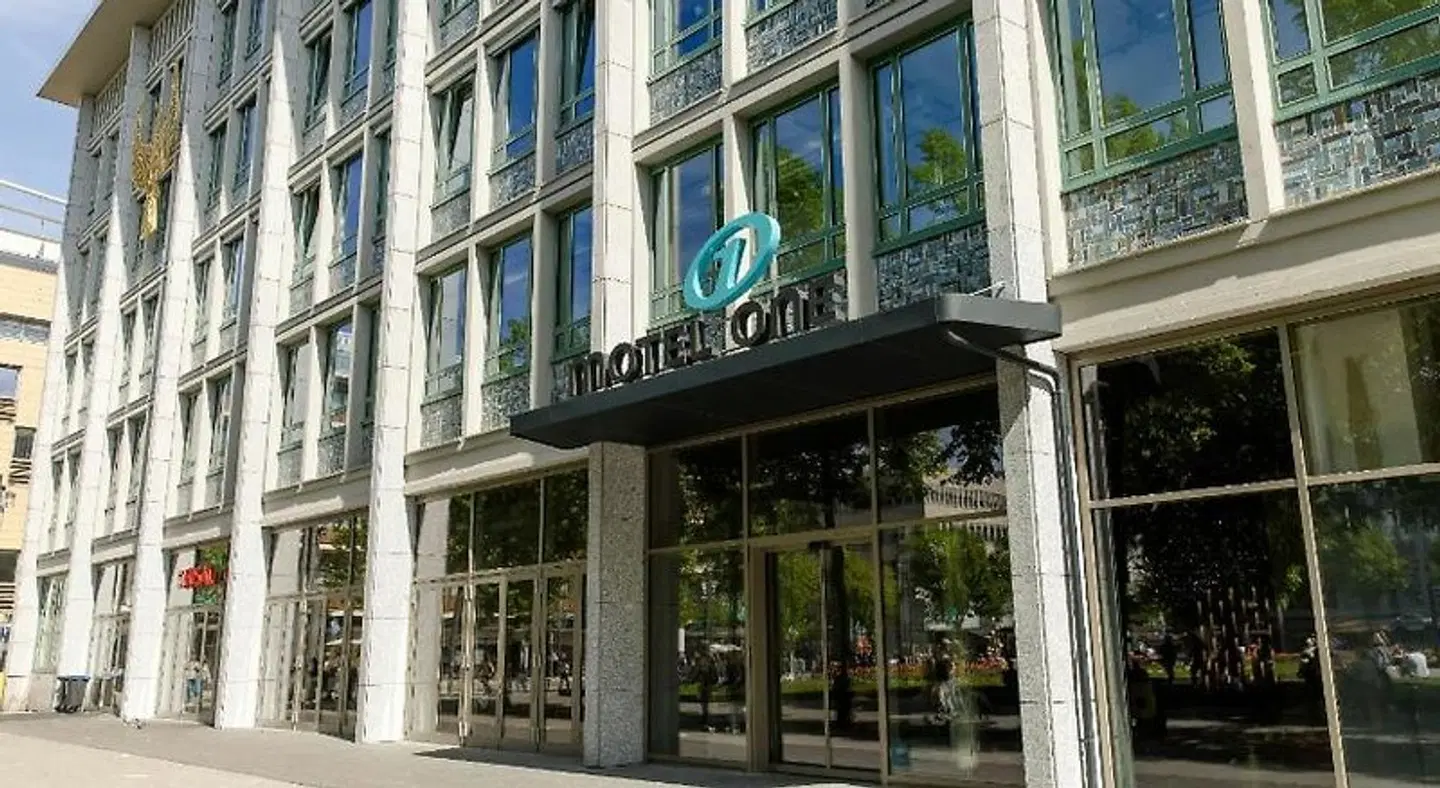 Motel One Mannheim EXTERIOR