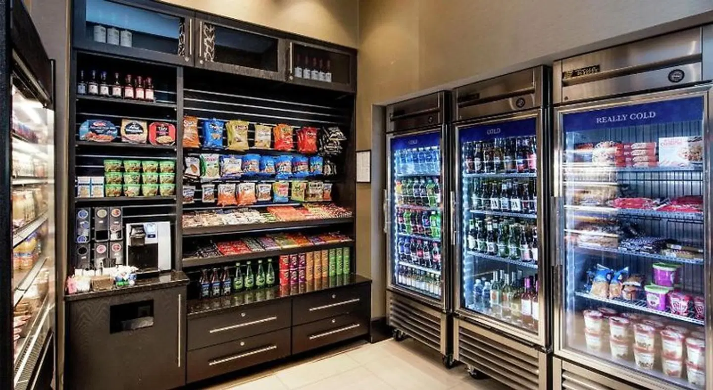Hilton Garden Inn Raleigh /Crabtree Valley Bar