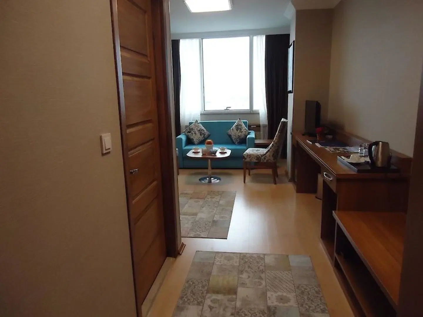 Golden Lounge Hotel ROOM_EXAMPLE