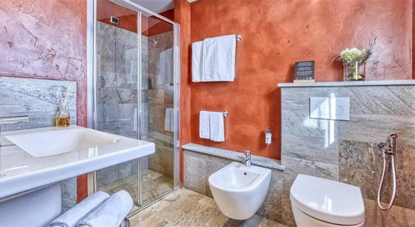 Sant'Orso & Wellness Le Bois Badezimmer