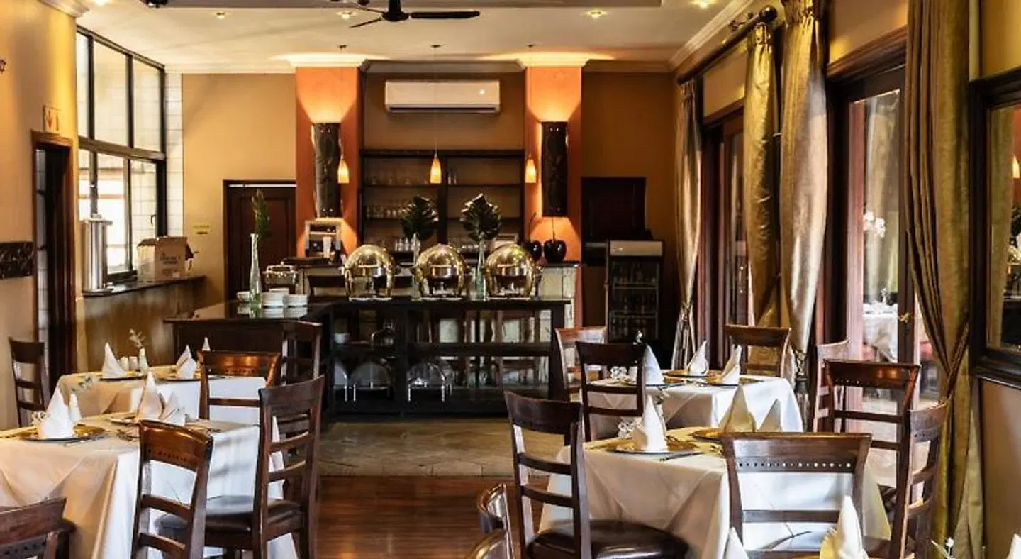 Anta Boga Hotel Restaurant