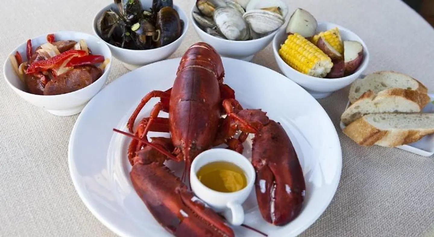 Castle Hill Inn Restaurant