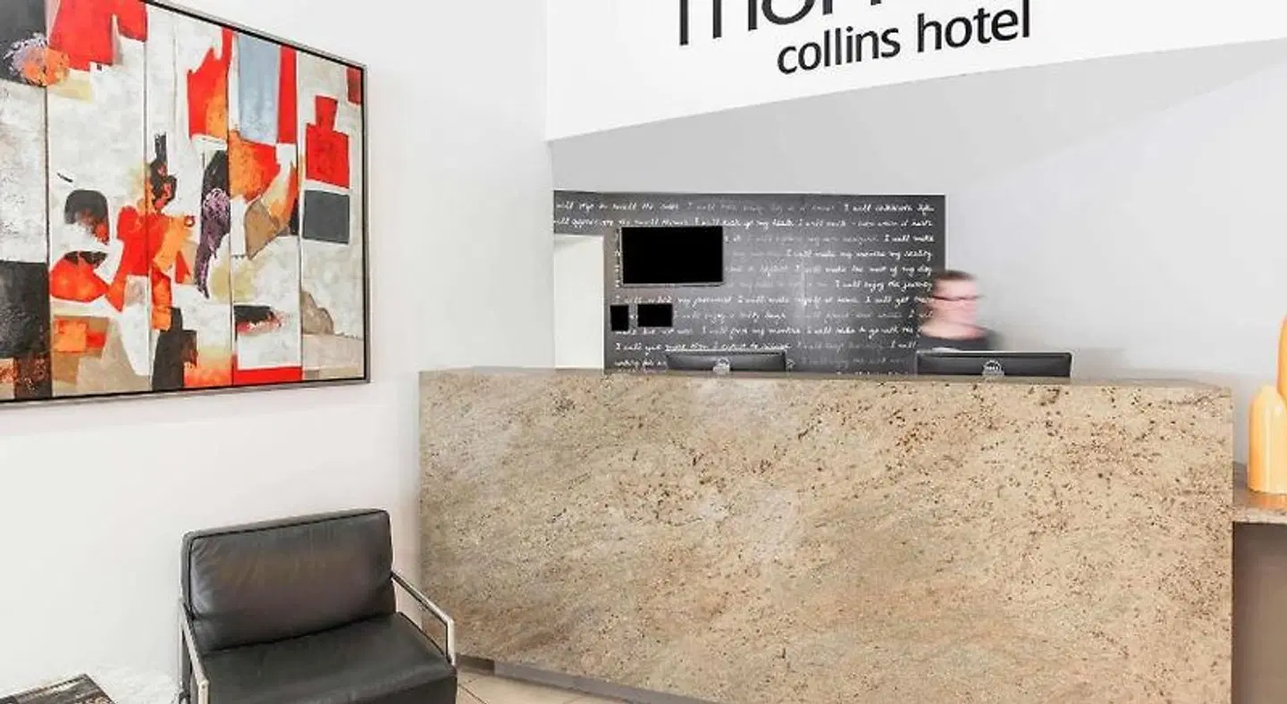 Collins LOUNGE_LOBBY