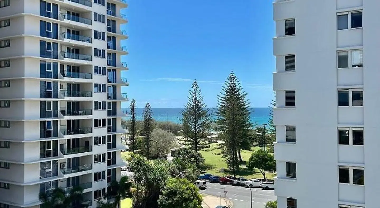 Broadbeach Pacific Resort EXTERIOR