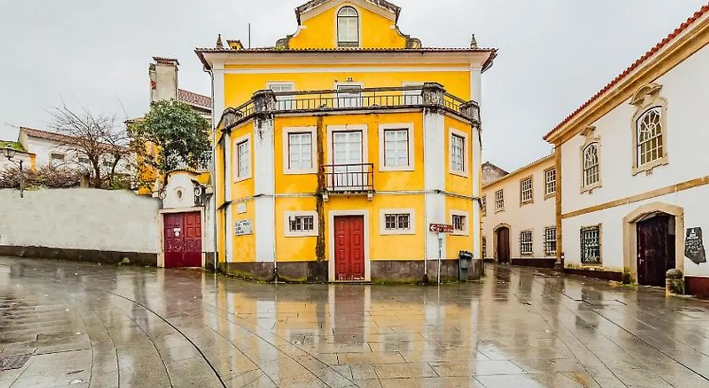 Pousada de Juventude da Lousa EXTERIOR