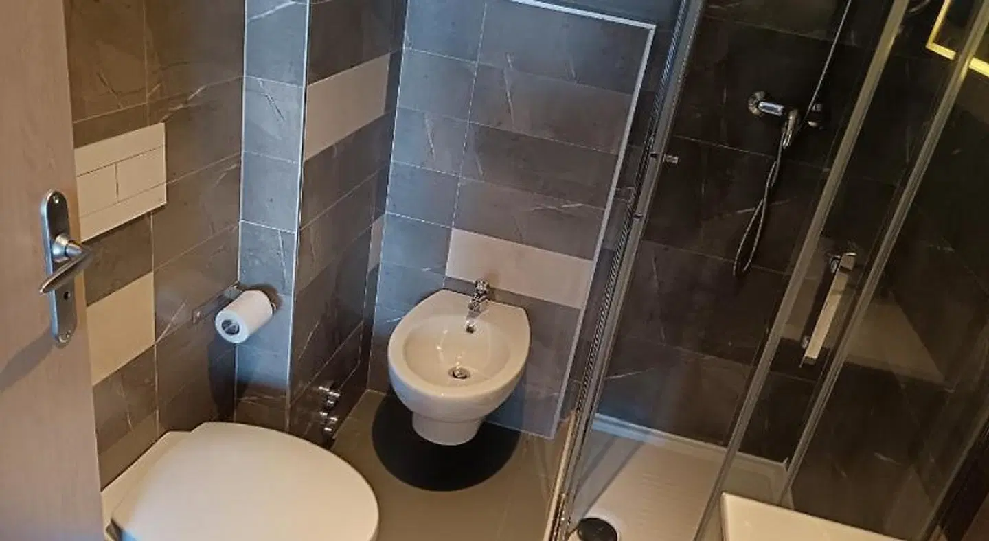 Appart'Hotel le Pelerin Badezimmer