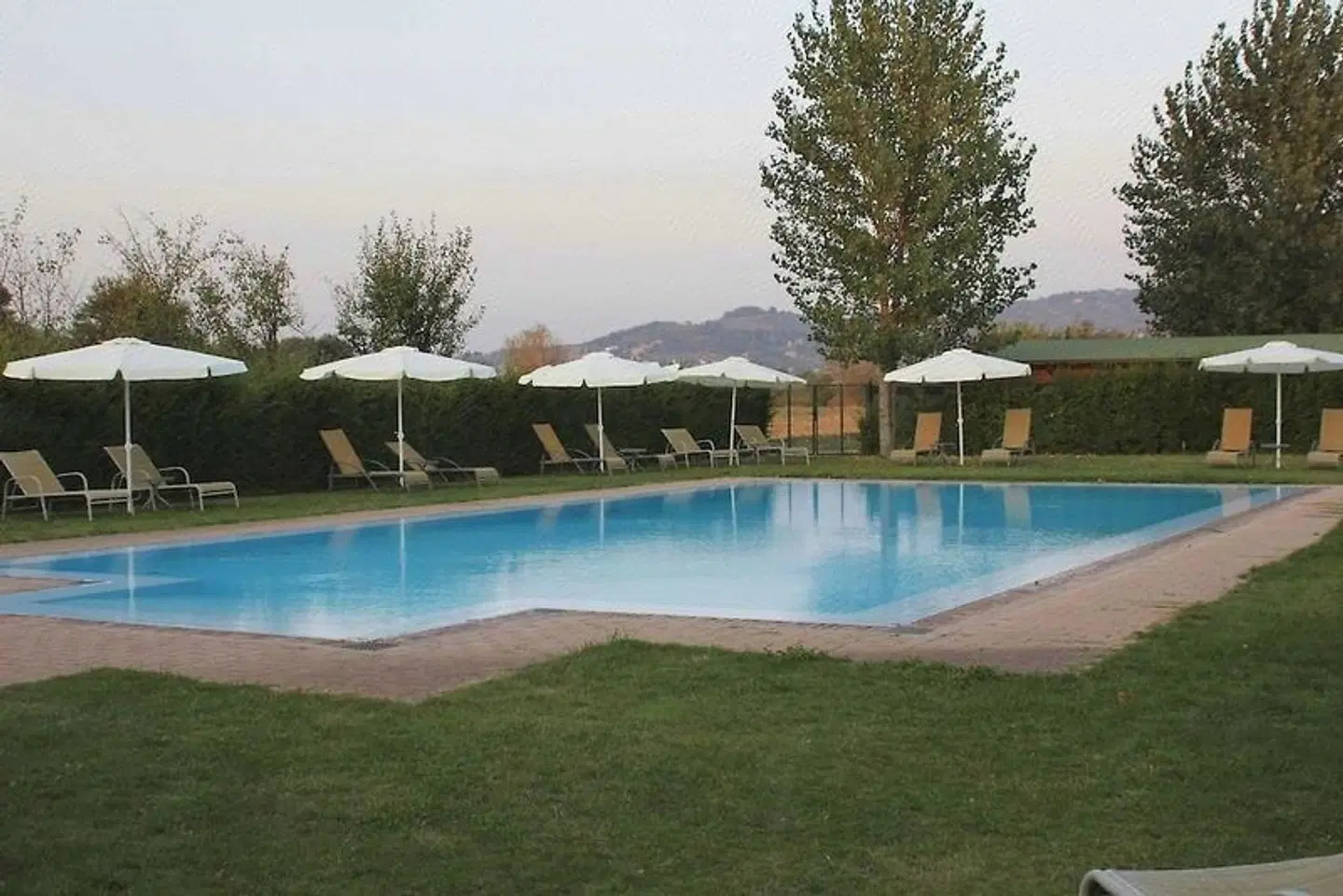 Le Capanne OUTDOOR_POOL