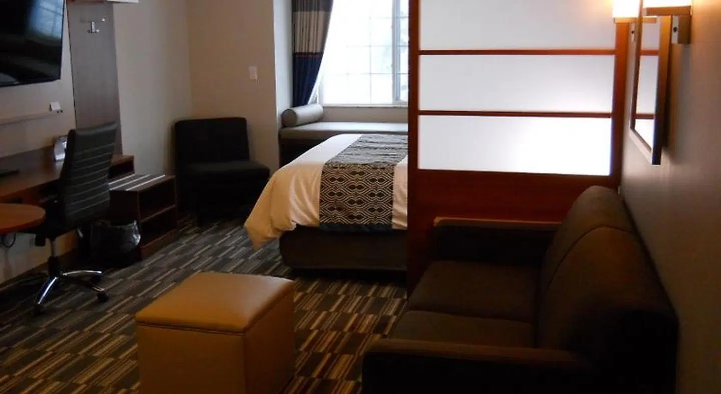 Microtel Inn & Suites by Wyndham Sault Ste. Marie ROOM_EXAMPLE